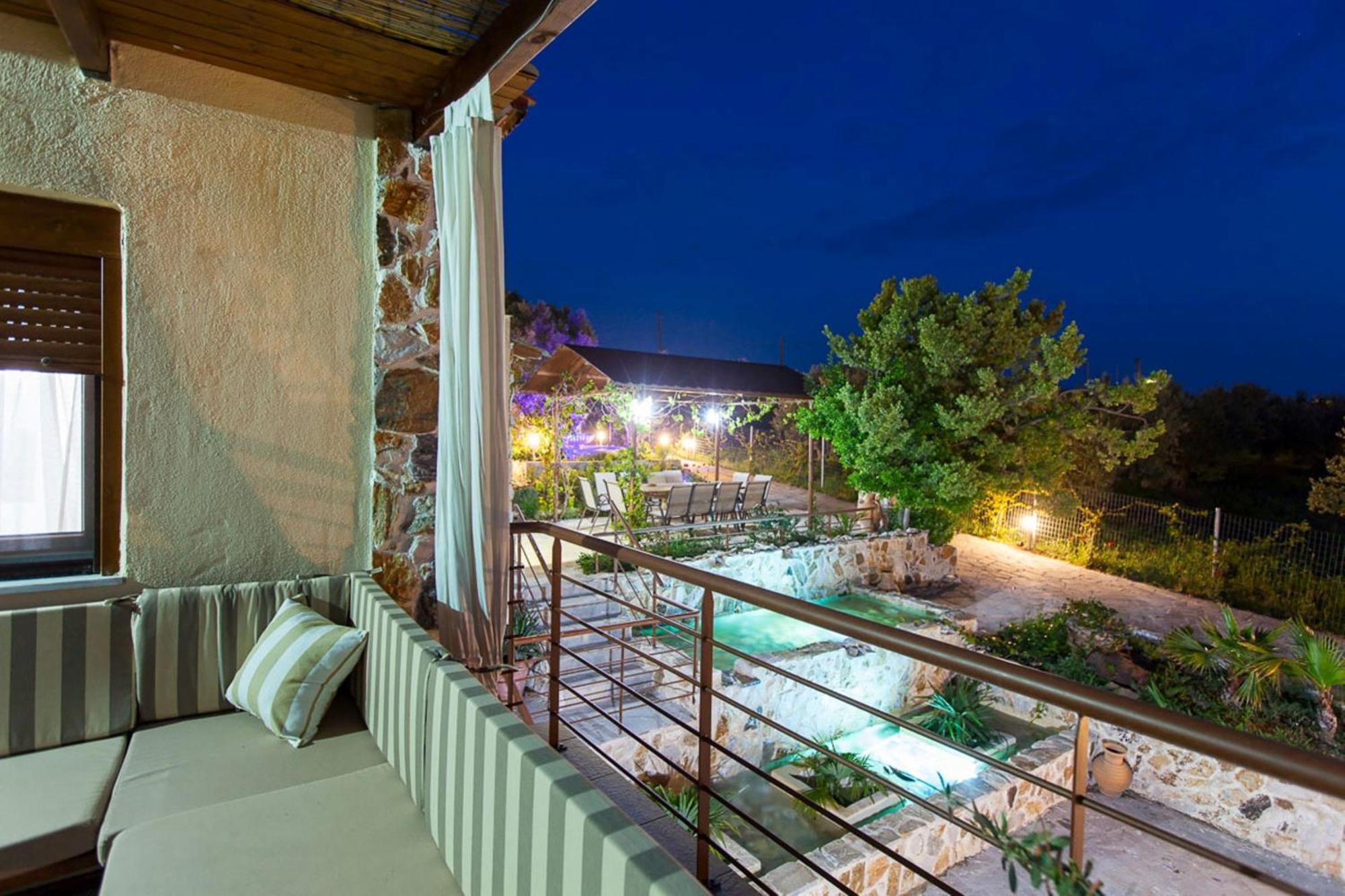 Villa Laskari Sea View เนอามูดาเนีย ภายนอก รูปภาพ