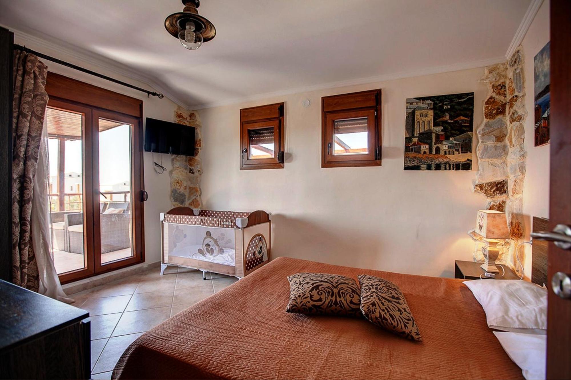 Villa Laskari Sea View เนอามูดาเนีย ภายนอก รูปภาพ